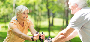 Безкоштовні тренування зі скандинавської ходьби