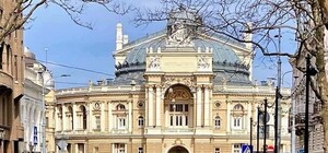 Окупанти розповсюджують фейк про мінування Оперного театру в Одесі