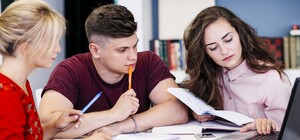 Чому вступникам потрібно реєструватися на ЗНО, якщо його скасували