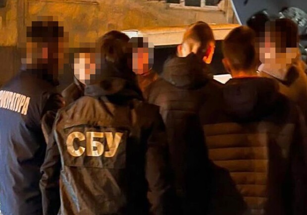 У Львові викрили схему втечі чоловіків за кордон 