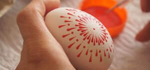 Львів’ян та гостей міста запрошують на безкоштовний майстер-клас із малювання писанок