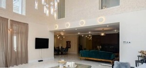 Медведчук переховувався в розкішному домі за 500 метрів від власного маєтку 