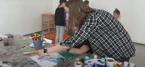 У Дніпрі для переселенців відкрили соціальний хаб, де можна безкоштовно проводити дозвілля з користю