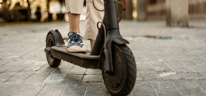 Львівські патрульні з допомогою GPS-датчика знайшли викрадений електросамокат