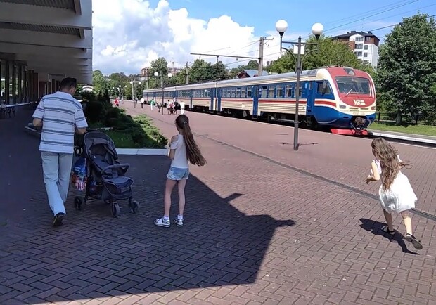 Зі Львова у Трускавець запускають нову електричку. 