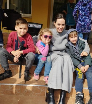 Анджеліна Джолі у Львові: де була і що робила відома голлівудська акторка