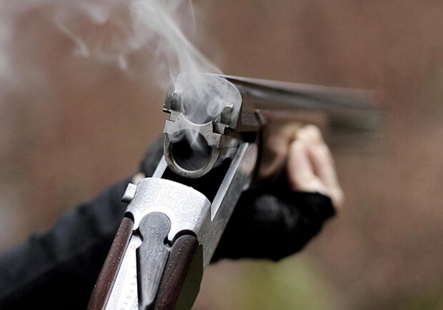 У Львові 16-річний хлопець випадково вистрелив у друга з рушниці 