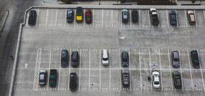 У Києві відновили плату за паркування