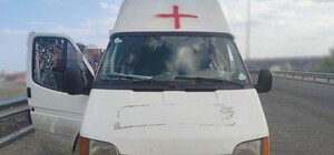 У Запоріжжі водій мікроавтобуса з емблемою 