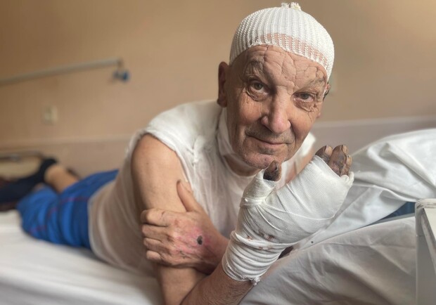 У львівську лікарню із Попасної потрапив чоловік, син якого потрапив у полон 