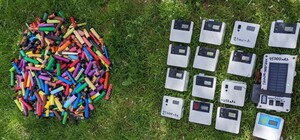 Винахідники з Києва створюють павербанки та інші пристрої для бійців ЗСУ