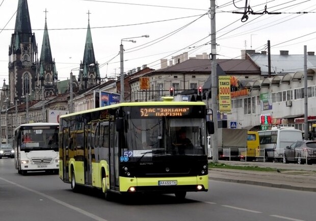 З 2 червня два львівських автобуси курсуватимуть за зміненими маршрутами 