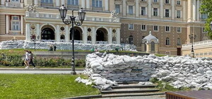 У мерії розповіли, чому із центру Одеси прибрали оборонні споруди