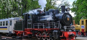 Дитяча залізниця на Сирці починає роботу: графік та ціни