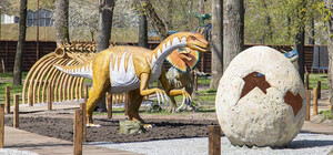 У Гідропарку знову запрацює найбільший в Україні парк динозаврів