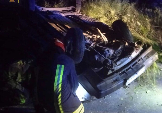 У ДТП неподалік Львова загинув 21-річний водій автомобіля 