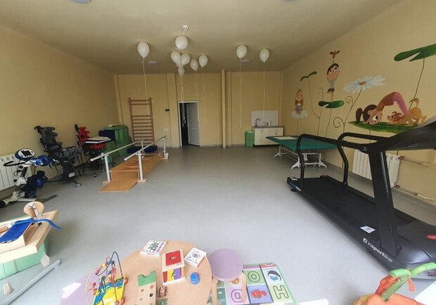 У львівській лікарні відкрили оновлений кабінет дитячої реабілітації 