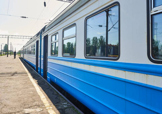 Львівська залізниця тимчасово змінила розклад руху кількох електричок 