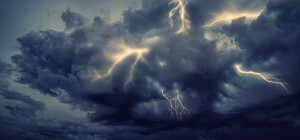 У Демидові через негоду зруйновано міст: є постраждалі