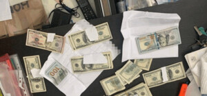 У Києві виявили канал незаконної легалізації громадян РФ