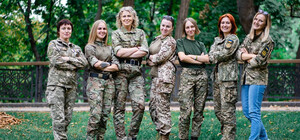 Жінки яких професій повинні стати на військовий облік у жовтні: список