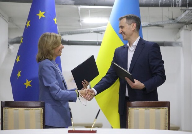 У Львові підписали історичну угоду між Україною та Європейським Союзом у медичній сфері 
