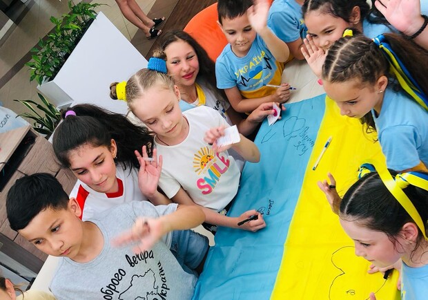 Благодійний захід "Надійний тил" - фото: Благодійний фонд «ВлаТар - Найкраще Дітям»