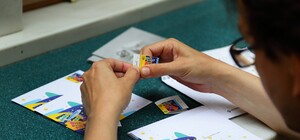 В Одесі презентували нову поштову марку ''Доброго вечора, ми з України''