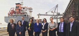 Посли країн 