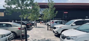 Пошкоджений окупантами ТРЦ Retroville повноцінно відновив роботу