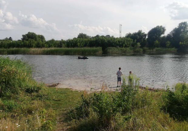 На Львівщині двоє людей потонули у водоймах 