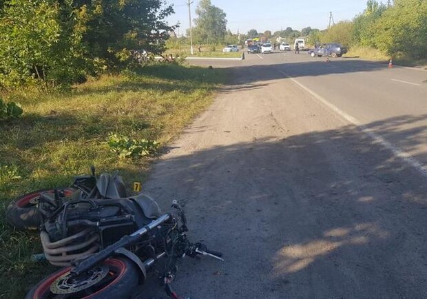 В ДТП біля Червонограда загинув мотоцикліст 