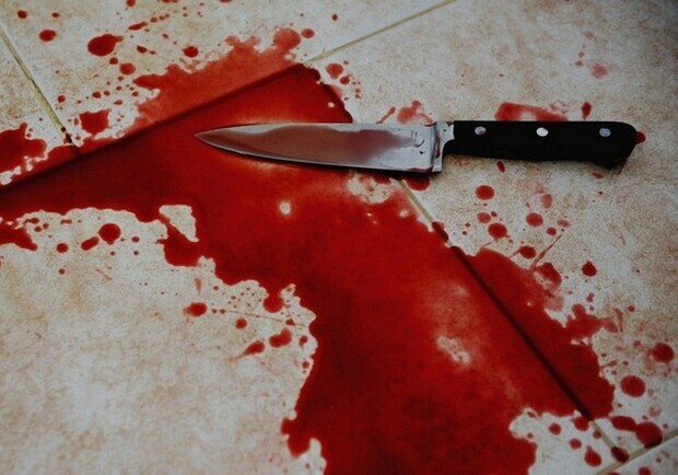 В одному з будинків на Самбірщині знайшли понівечене ножем тіло чоловіка. 