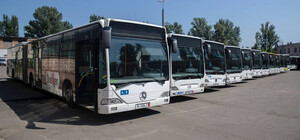 Коли та за якими маршрутами у Києві почнуть курсувати отримані від ЄС автобуси