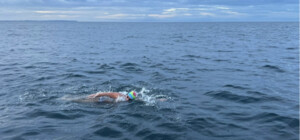 Львів’янин став першим українцем, який переплив Північну протоку в Ірландському морі