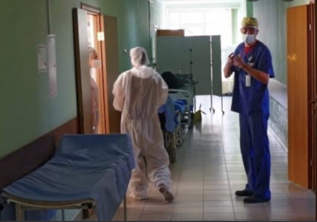 Анонім погрожує підірвати три львівські лікарні 