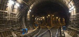 На будівництві метро на Виноградар 