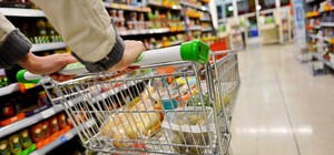 Які супермаркети, ринки та аптеки працюють у Харкові