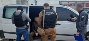 У Запоріжжі нацгвардієць викрав прилад нічного бачення і продав його в інтернеті