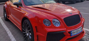 В Одесі помітили рідкісний Bentley Continental GT із незвичайним тюнінгом