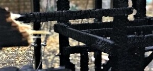 В Одесі вандали спалили дитячий майданчик