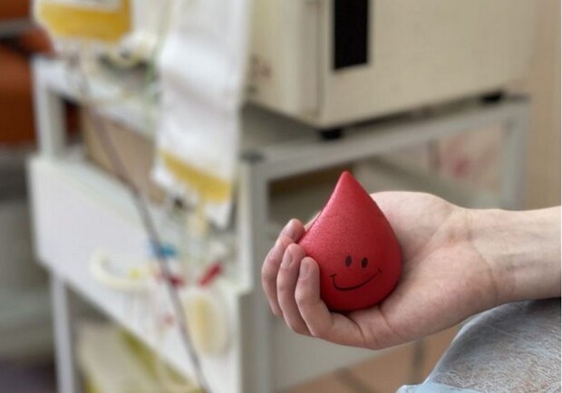 Львівський обласний центр служби крові повідомляє про потребу донорської крові всіх груп 