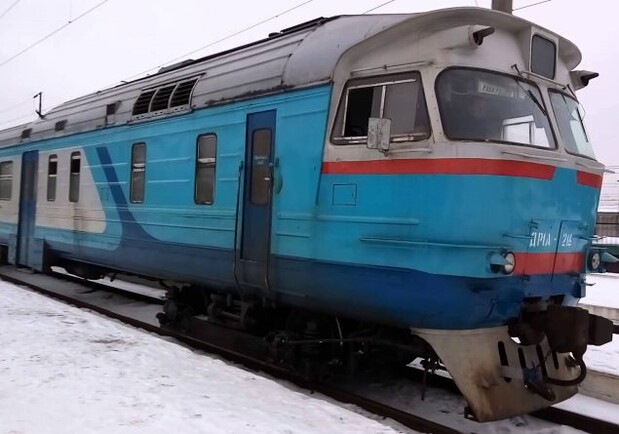 Скасовано потяги Львів – Рава-Руська та Рава-Руська – Львів. 