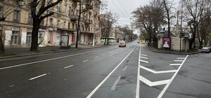 У центрі Одеси з'явилися велодоріжка і дорожня розмітка