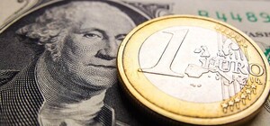 Курс валют в Україні 10 грудня 2022 року: скільки коштує долар і євро