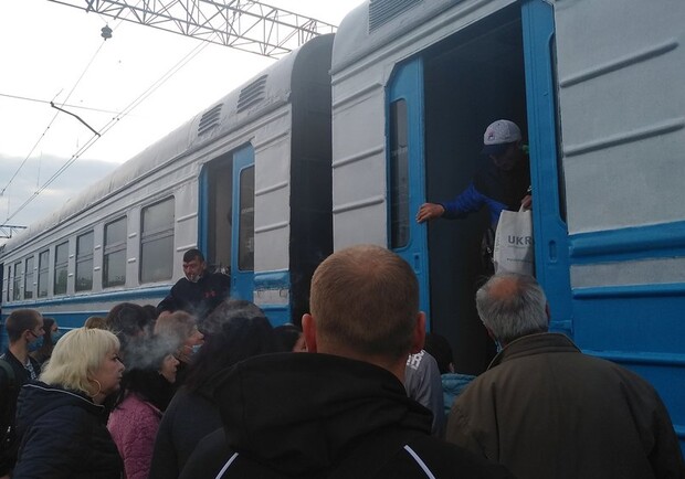 Приміський поїзд Львів – Мостиська-ІІ курсуватиме за новим розкладом. 