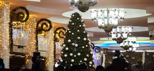 У Харківському метро відкрили новорічну ялинку (фото) 