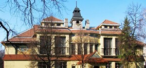 Мінкульт збирає кошти на відновлення Харківської академії дизайну