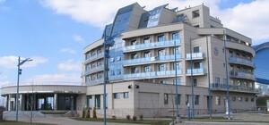 Під Одесою виставили на аукціон семиповерховий готель