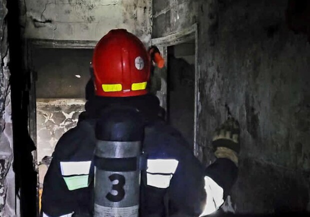 У Львові внаслідок пожежі в квартирі ледь не загинув власник 